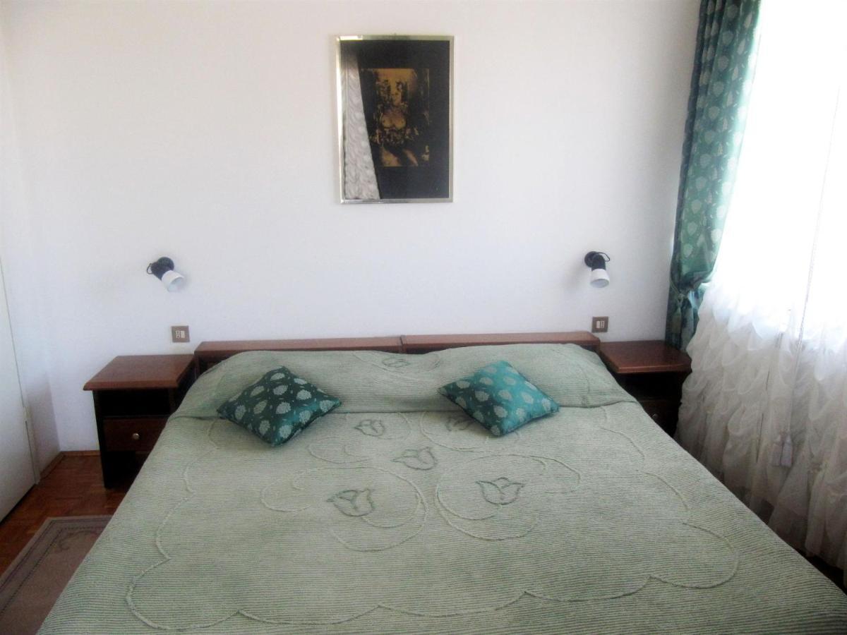 Apartments Dea Πόρετς Εξωτερικό φωτογραφία
