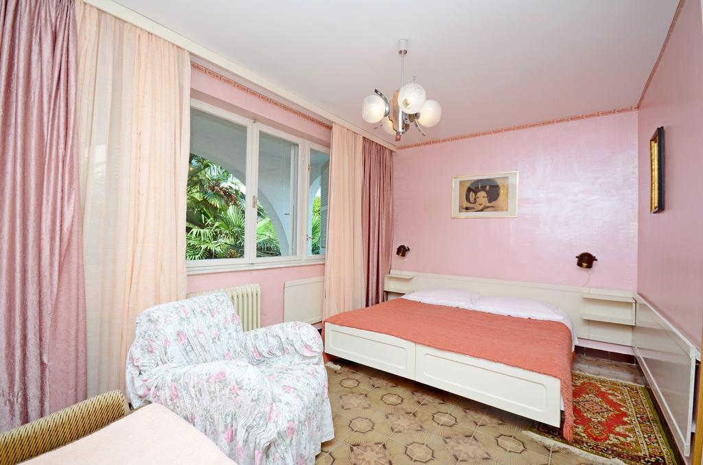 Apartments Dea Πόρετς Εξωτερικό φωτογραφία