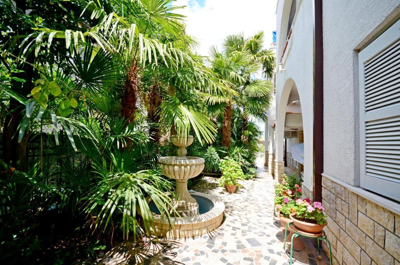 Apartments Dea Πόρετς Εξωτερικό φωτογραφία